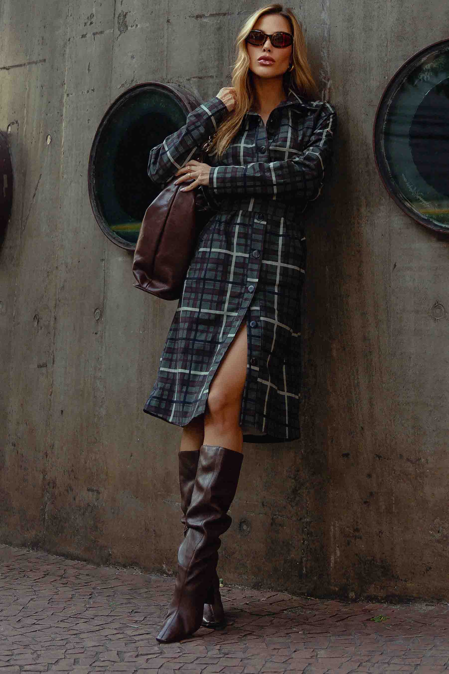 TRENCH COAT